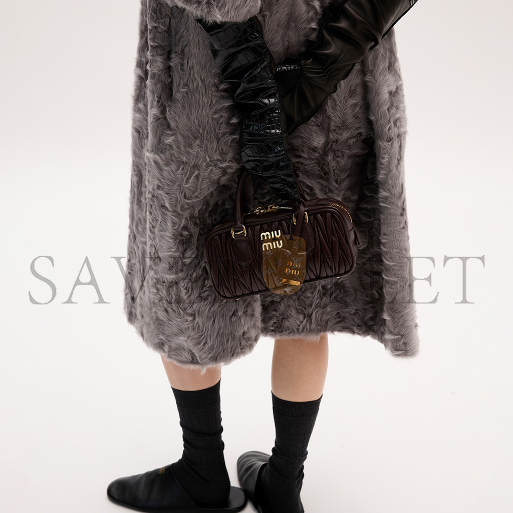 M1v M1v arcadie matelassÉ nappa leather bag 5bb142 (22*10.5*7.5cm)
